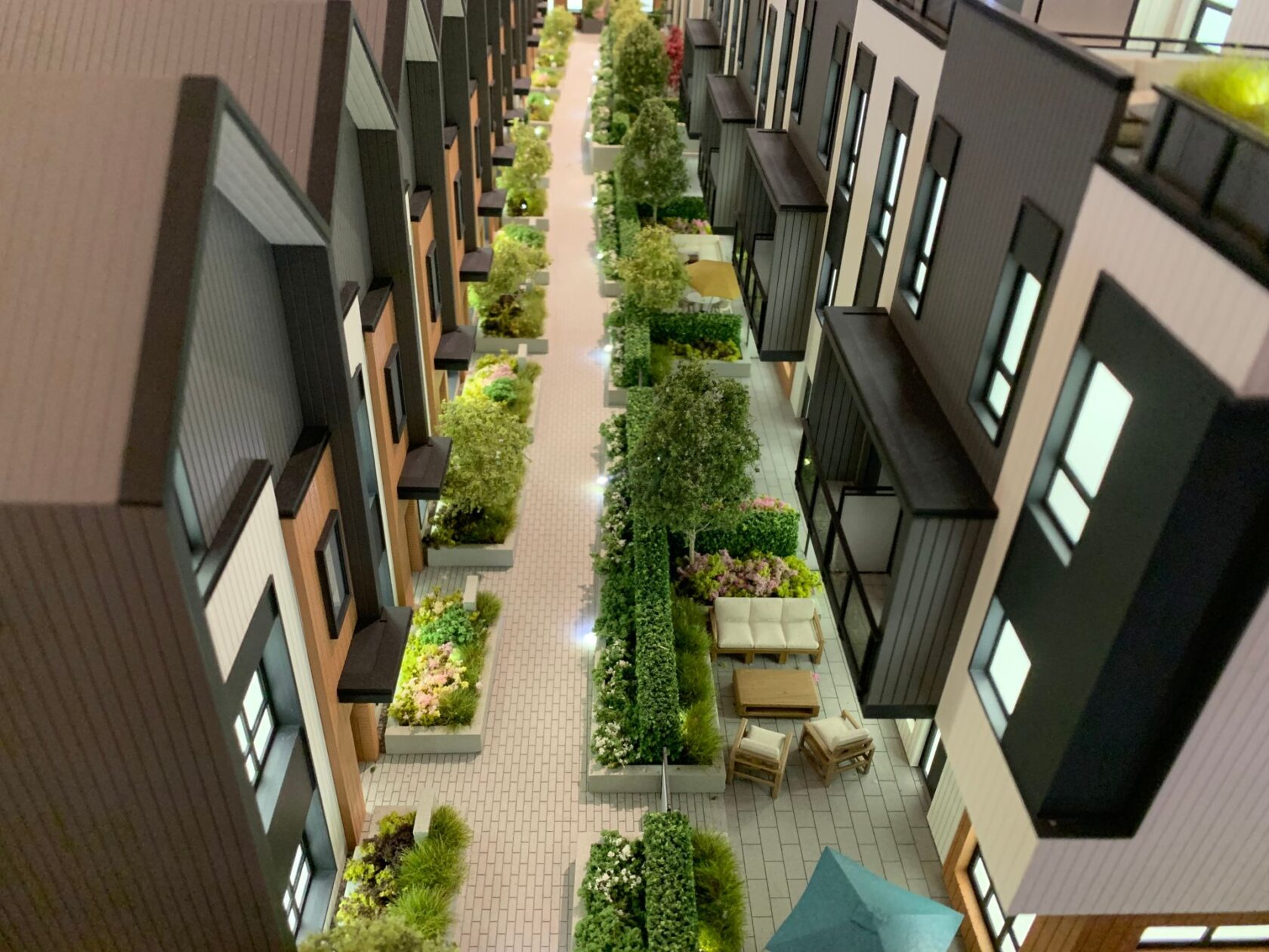 Model at 1147 Ridgewood Drive, Edgemont, North Vancouver